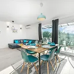 Wonderhouse Sovlja