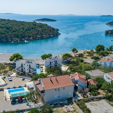 Wonderhouse Sovlja * Tribunj (Sibenik-Knin)