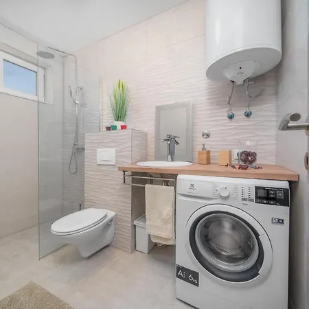 Villa Wonderhouse Sovlja Tribunj (Sibenik-Knin)