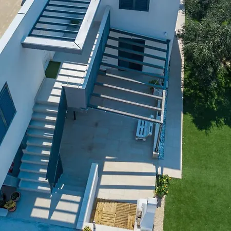 Wonderhouse Sovlja Tribalj