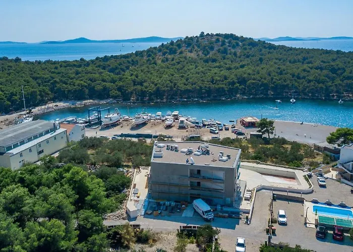 Wonderhouse Sovlja فيلة