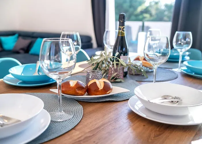 Wonderhouse Sovlja فيلة Tribalj