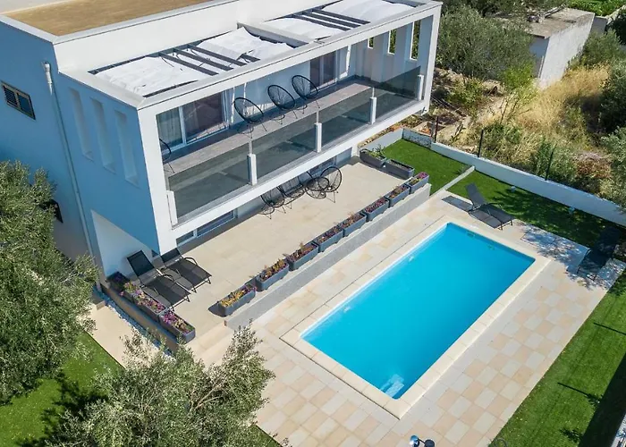 Wonderhouse Sovlja * Tribalj