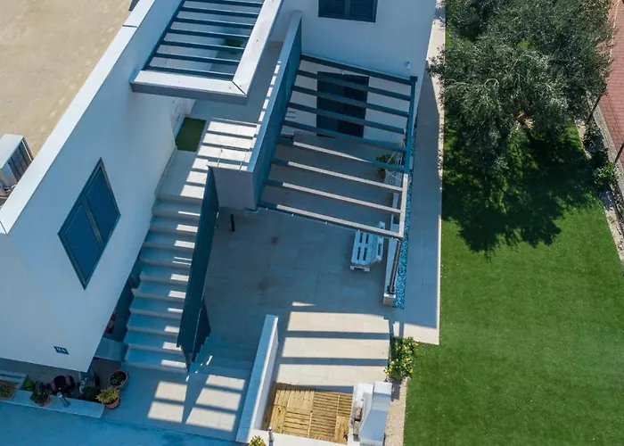 Wonderhouse Sovlja Tribalj