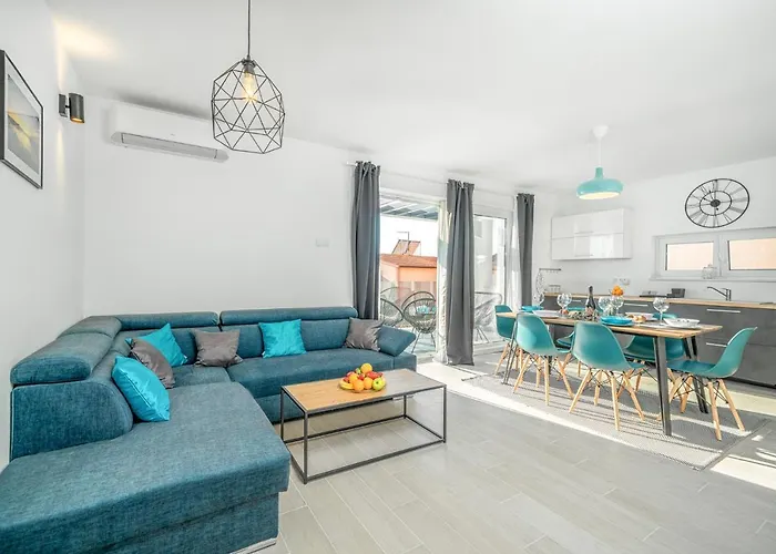 Wonderhouse Sovlja فيلة Tribalj