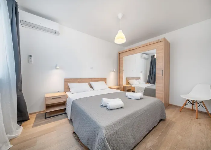 Wonderhouse Sovlja فيلة Tribalj